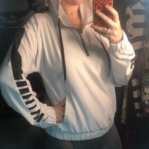 🤸‍♀️Forever 21 Activewear Windbreaker🤸‍♀️